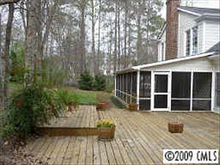 2nd image of 110 Wynswept Dr