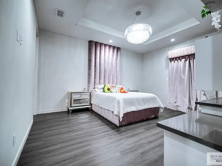 214 Calle Cenizo — Photo 29