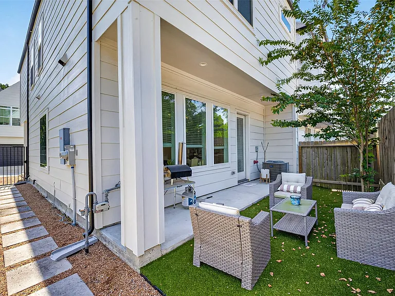 5737 White Magnolia St — Photo 31