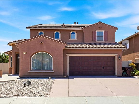 4th image of 27708 Carlton Oaks St