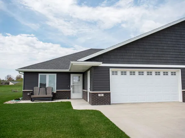 99 Brittany Way SE, Grand Meadow, MN 55936