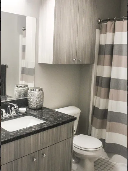 3625 Dewey Ave — Photo 4
