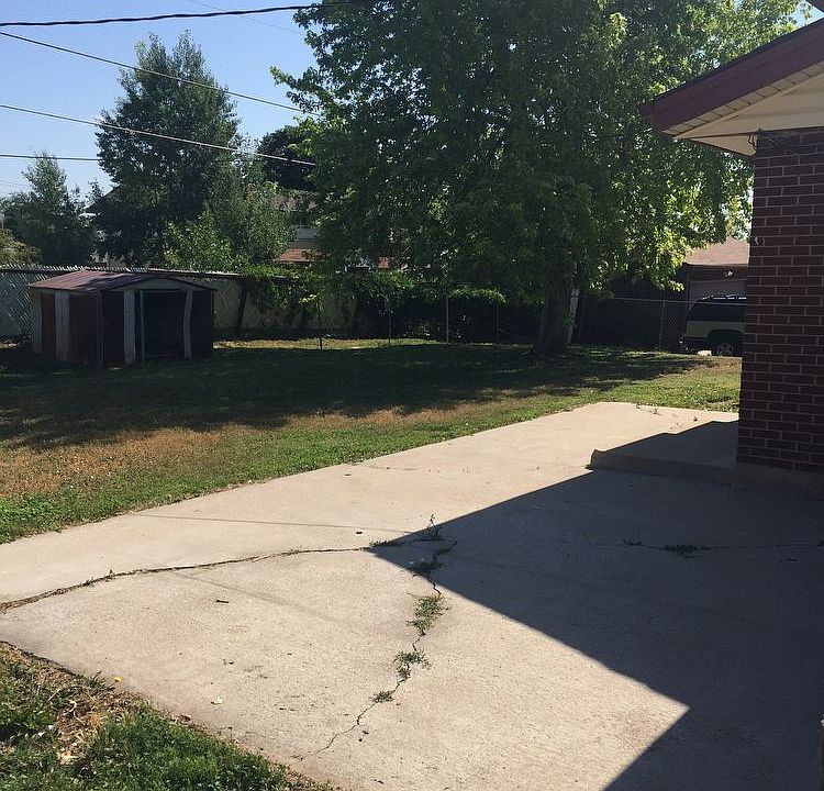 2nd image of 1223 W 103rd Pl