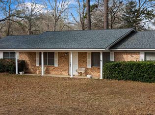 119 N Mimosa St, Ore City, TX 75683