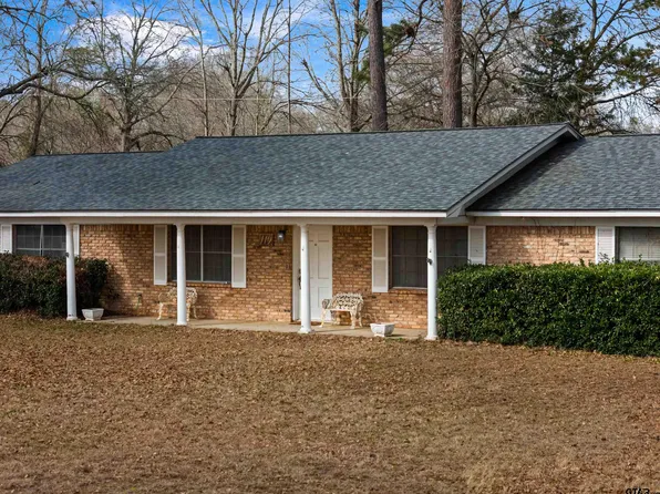 119 N Mimosa St, Ore City, TX 75683