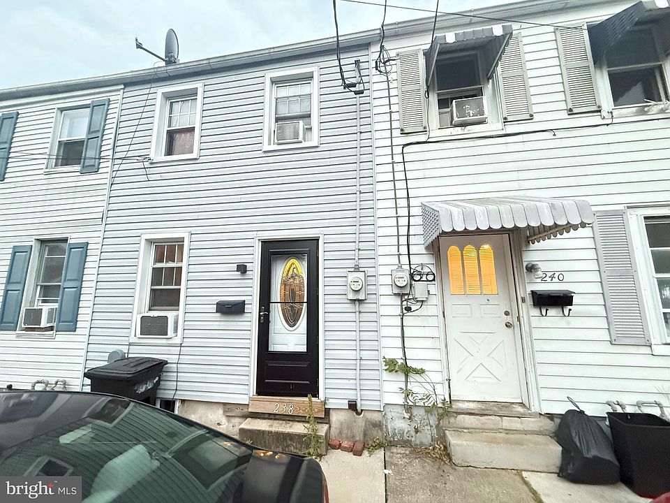 1st image of 238 Wood St
