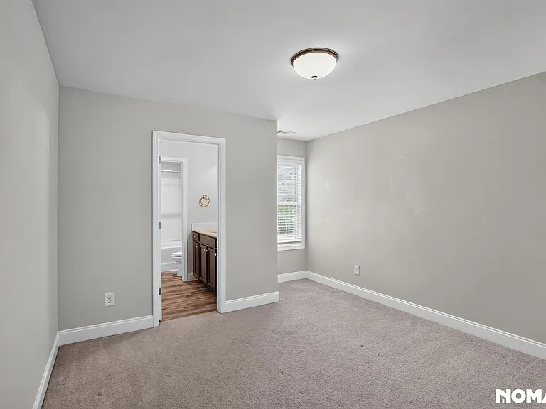 2560 Centennial Cv — Photo 28