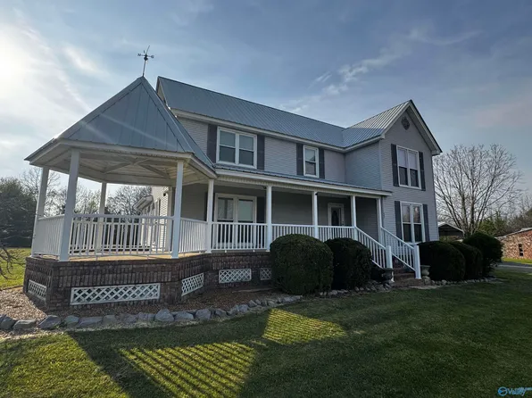 271 Myles St, Albertville, AL 35951