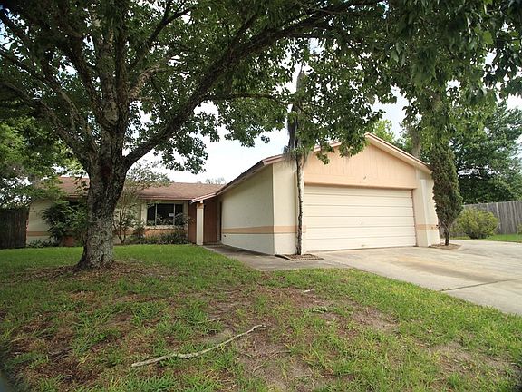 2nd image of 8446 Bay Oak Ct