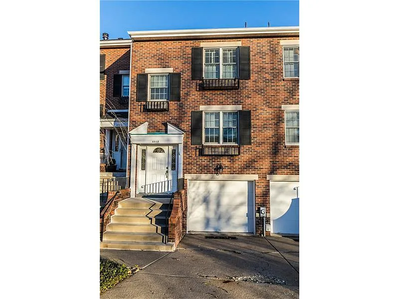 404 Emerson Ave #B photo 1