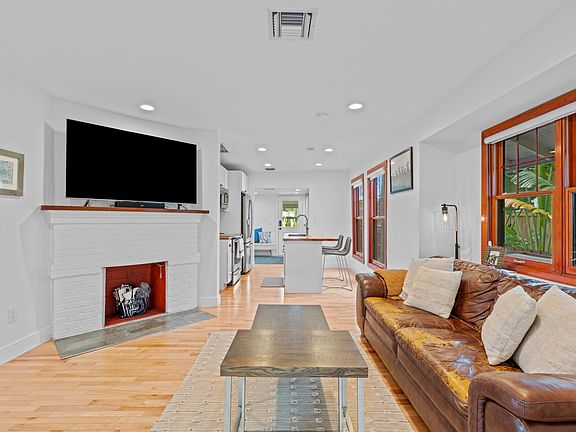 4th image of 502 N Street