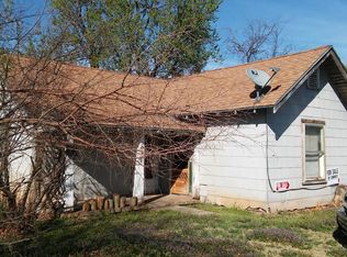 1828 W Florida Ave, Chickasha, OK 73018