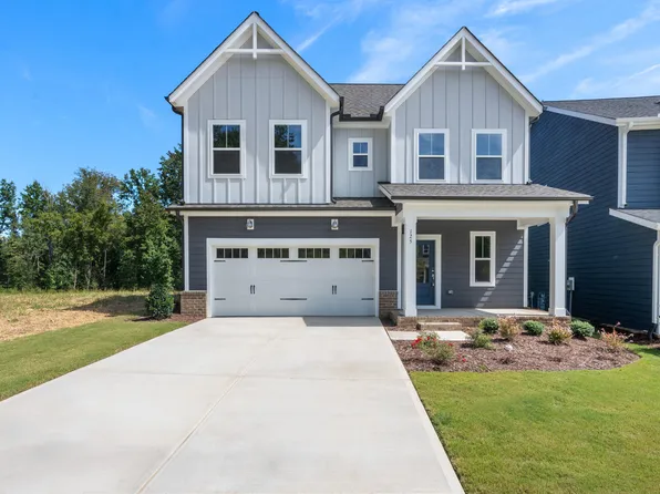 125 Beacon Dr, Pittsboro, NC 27312