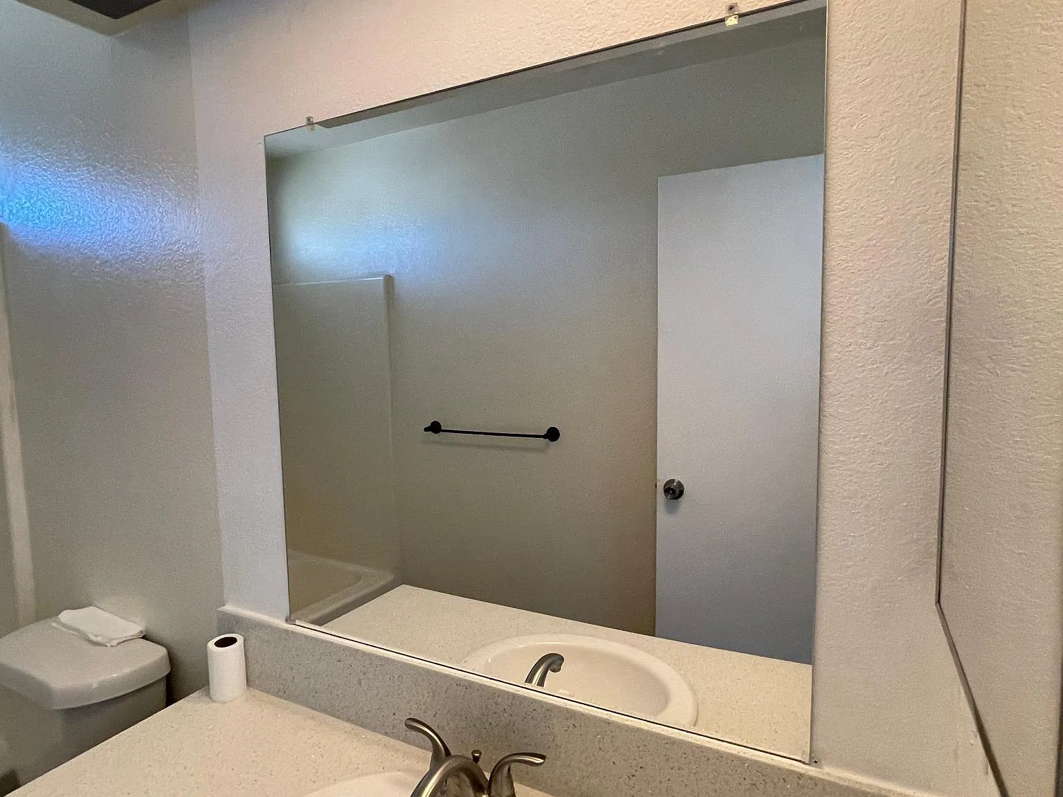 405 S Sunset St — Photo 3