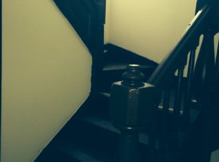 227 4th St #1, Newark, NJ 07107