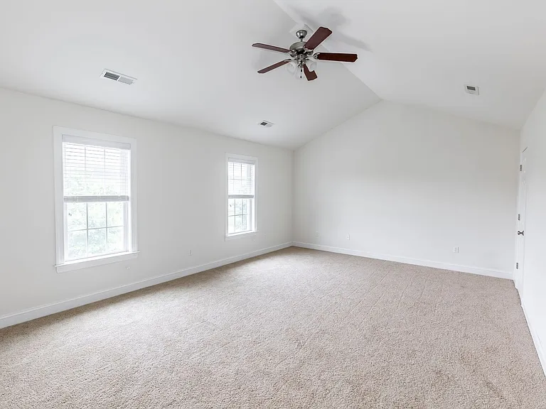 12306 Declaration Ave — Photo 25