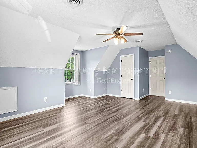 5824 Silver Fox Ln — Photo 27