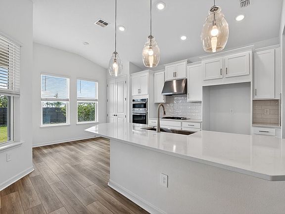 6th image of this home