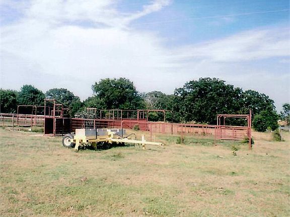 3rd image of 11049 Fm 895