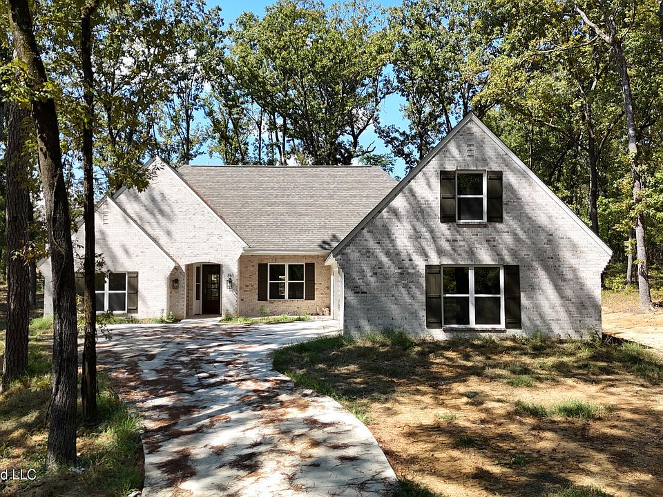 1st image of 393 Catlett Rd