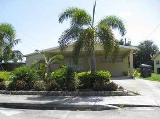 2341 NW 70th Ter, Hollywood, FL 33024