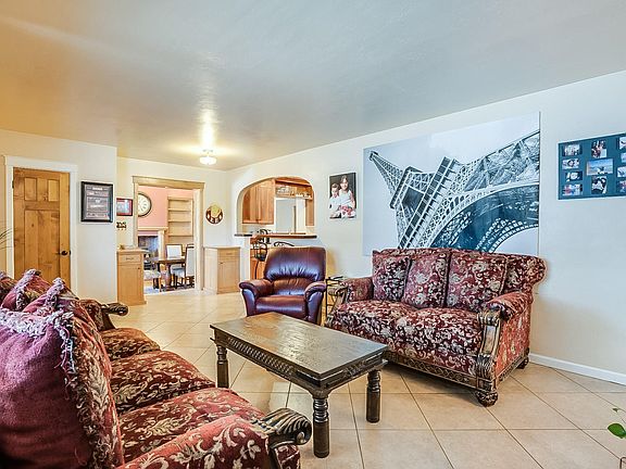 East Hawthorne Street-5