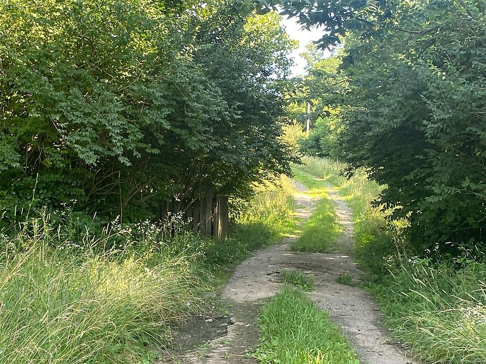 2nd image of 6908 Township Road 150