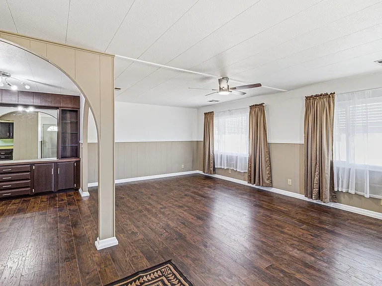 1309 Coronado Dr — Photo 22