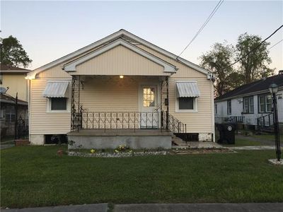 5135 Arts St, New Orleans, LA, 70122