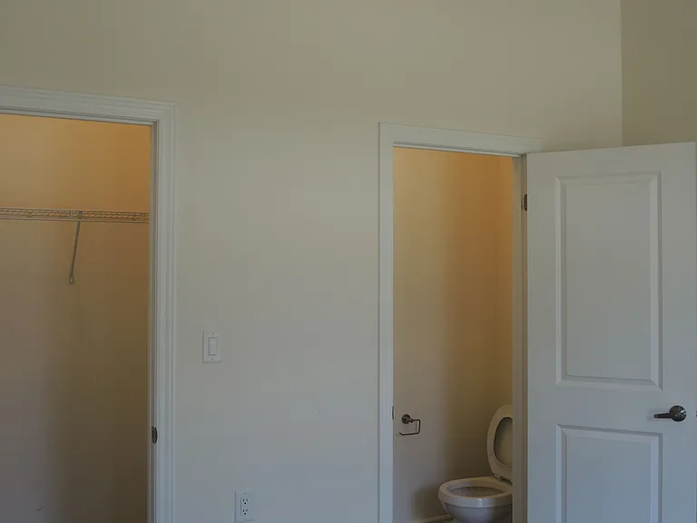 42 Lord Melborne St — Photo 7