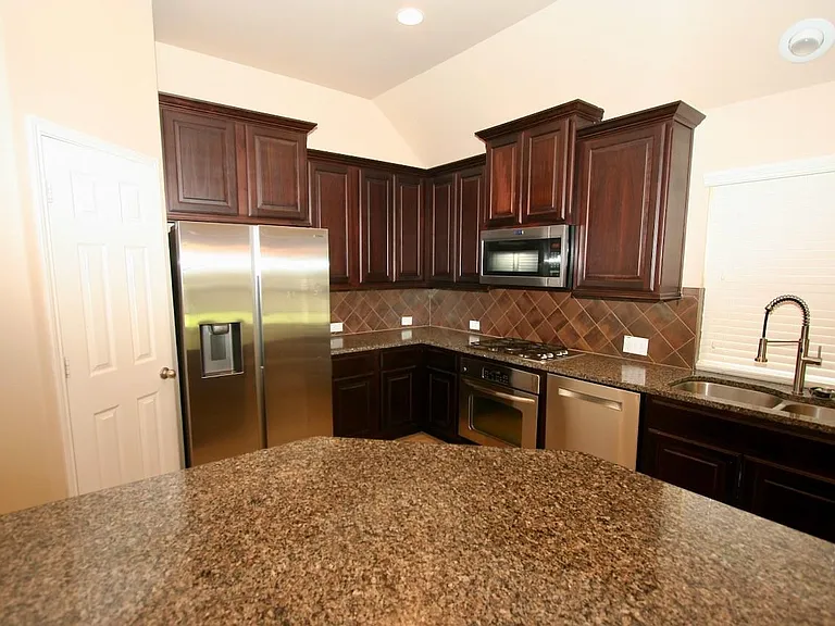 28222 Helmsman Knolls Dr — Photo 10