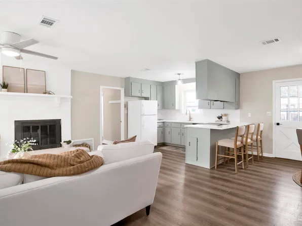 5621 Galvez Rd, Perdido Key, FL 32507