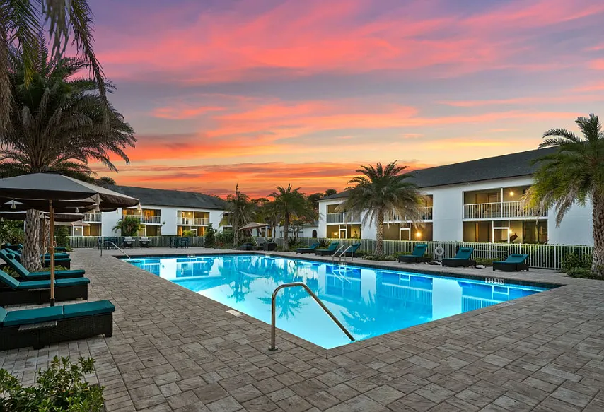 Boca Villas — Photo 3