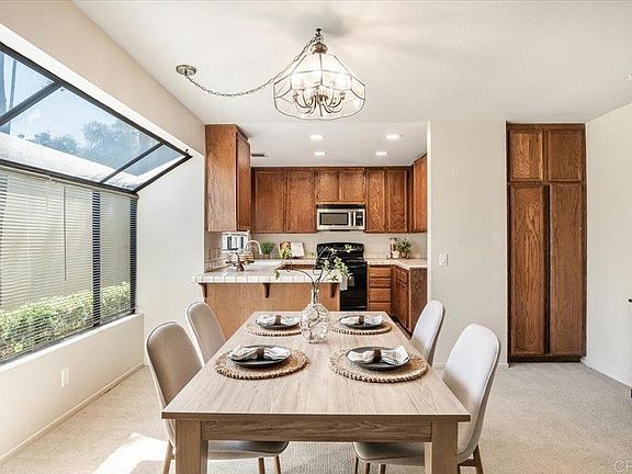 4th image of 3153 Vista Mar