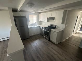 118 5th Ave APT 2, Carnegie, PA