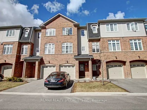 1117 Haig Blvd #4, Mississauga, ON L5E 2M6