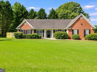 300 Hickory Pointe Ct, Villa Rica, GA 30180