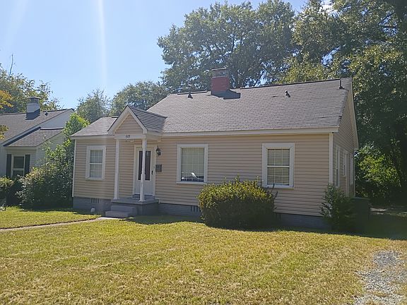 3rd image of 605 Waccamaw Ave