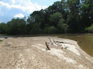 100 New River Rd #F, Tylertown, MS 39667