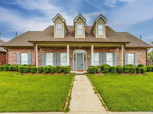 204 Tulip Dr, Houma, LA 70360