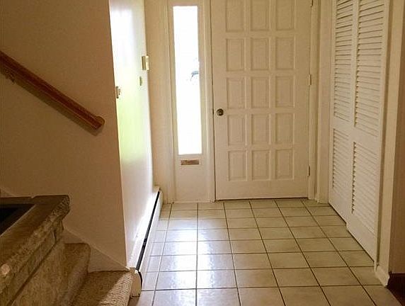 3rd image of 6634 Ronjoy Pl