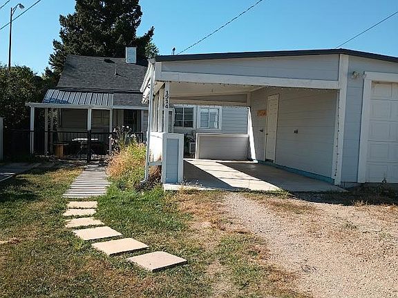 Back yard & carport/patio