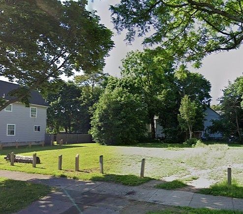 1st image of 531 Frost Ave #17