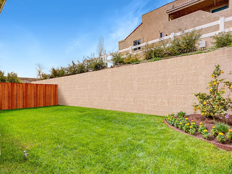 Sand Canyon Villas & Townhomes — Photo 80