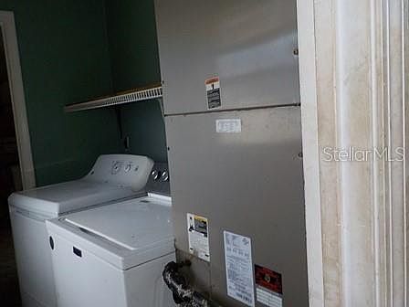 5th image of 3621 NE 28th Ter