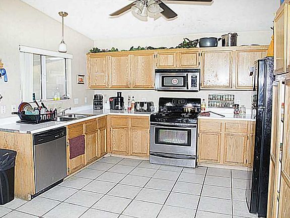 5th image of 4029 Hidden Oasis Ct