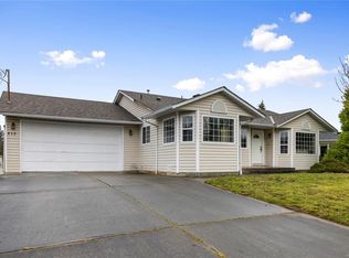 513 Rowan Dr, Qualicum Beach, BC V9K 1K1