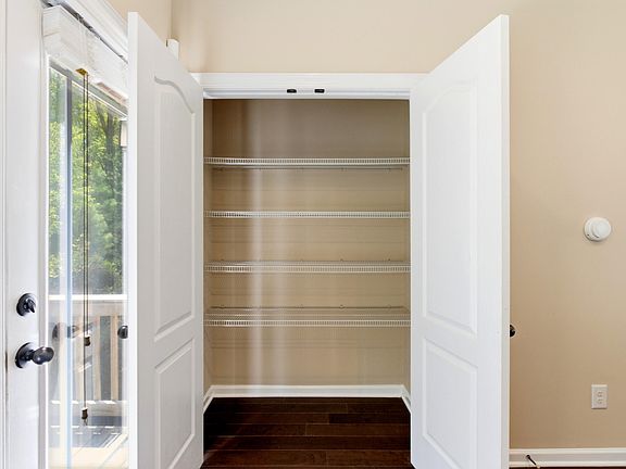5th image of 444 Lena Cir