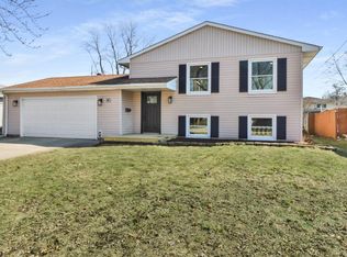 745 N Wheeler St, Griffith, IN 46319
