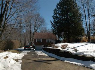 4436 Greengrove Dr, Allison Park, PA